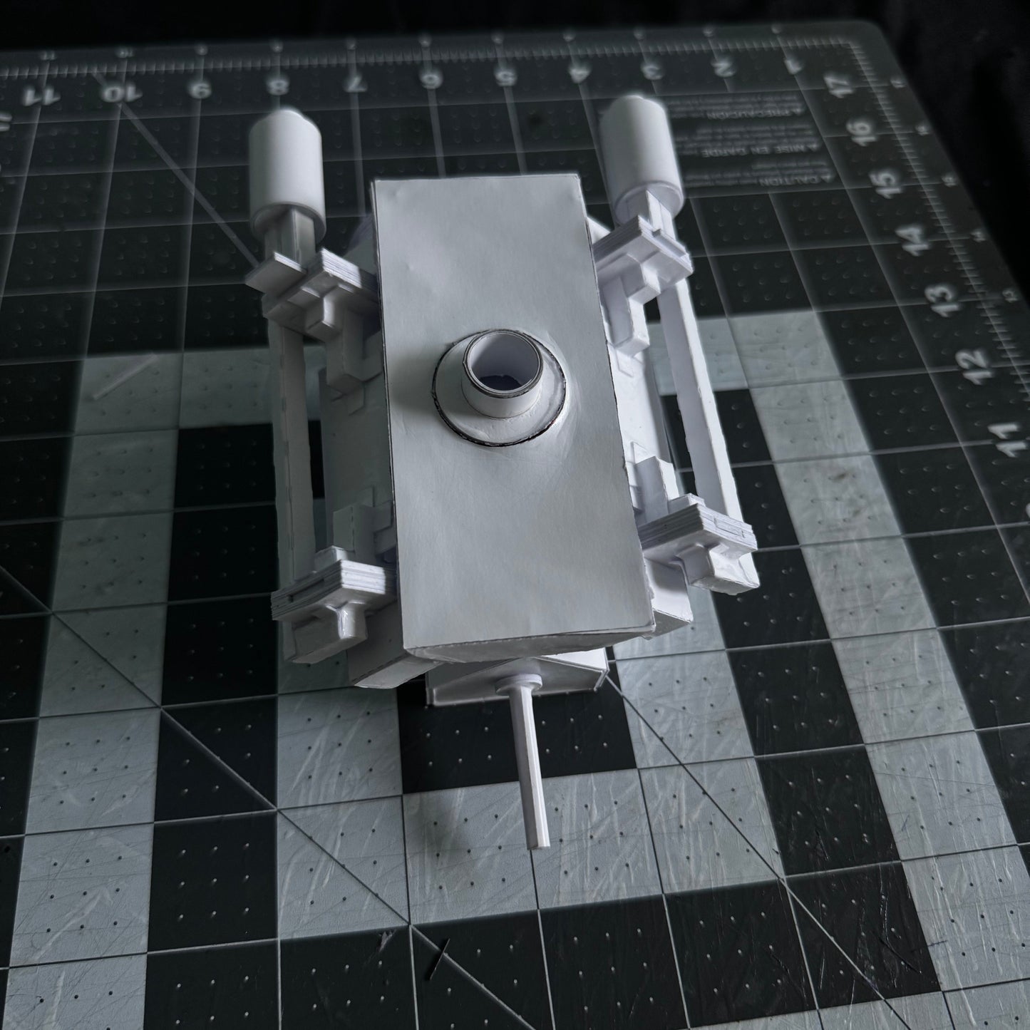 Motor de aire V4 Modelo de papel – Kit de plantilla precortada de 23 páginas