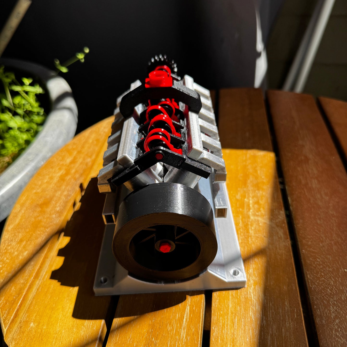 Miniature V12 Air Engine (Assembled)