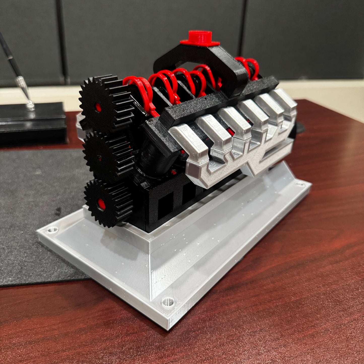 V12 Air Engine