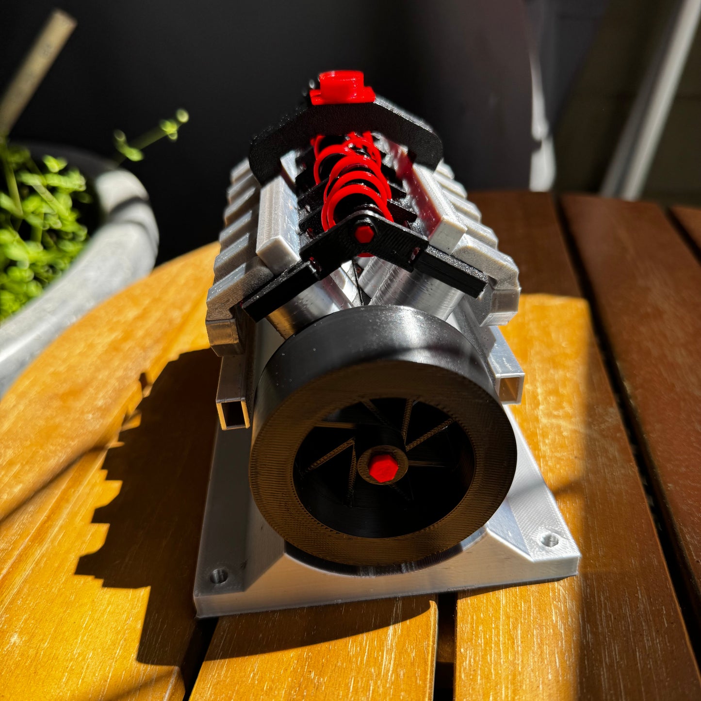 Miniature V12 Air Engine (Assembled)