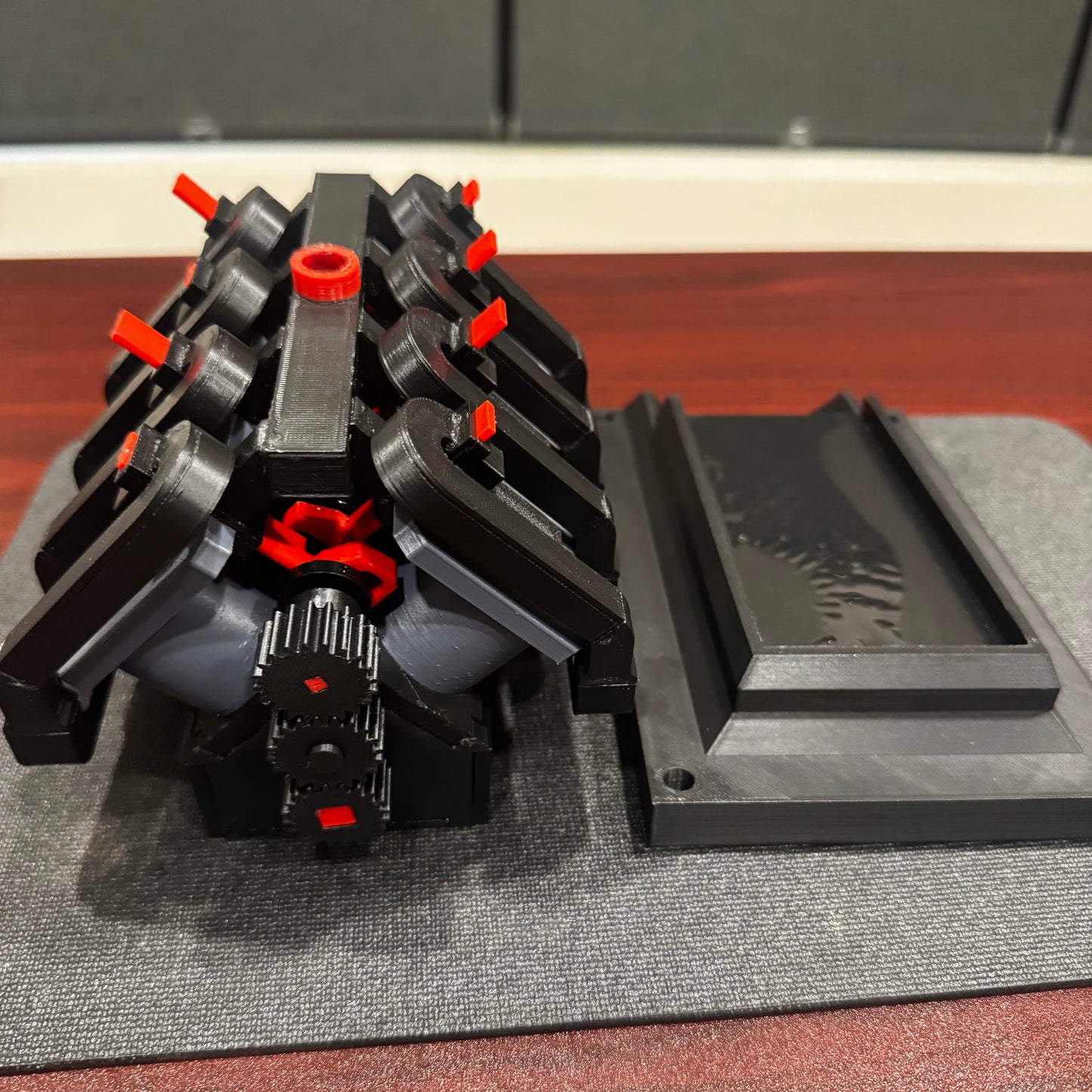 V8 Air Engine (Assembled)